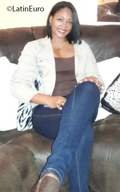 Date this nice looking Panama girl Zuaibeth from Panama City PA959