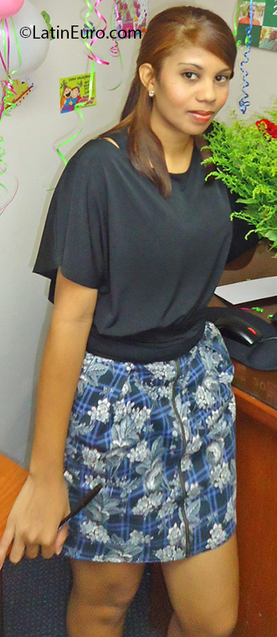 Date this cute Dominican Republic girl Deny from Santo Domingo DO25631