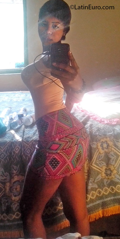 Date this cute Dominican Republic girl Elena from La Vega DO25686