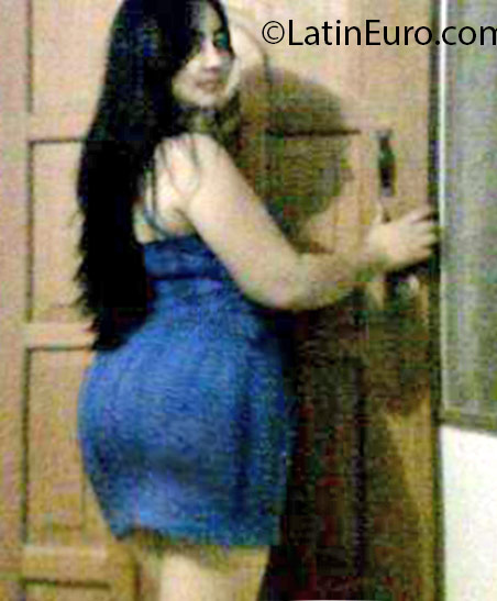 Date this foxy Honduras girl Mary from La Ceiba HN2177