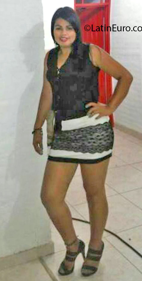 Date this exotic Colombia girl Liliana from Cali CO18968