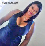 tall Dominican Republic girl Mabel from Santo Domingo DO25901