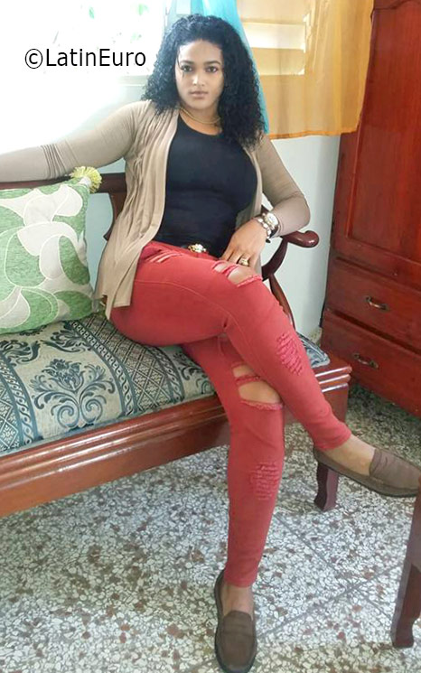 Date this charming Dominican Republic girl Mariela - Jeruka from Santo Domingo DO25930