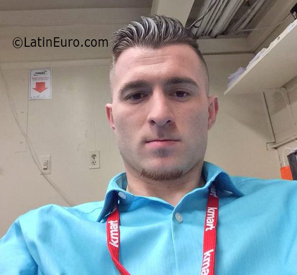 Date this voluptuous United States man Fancylover from Hackensack US17409