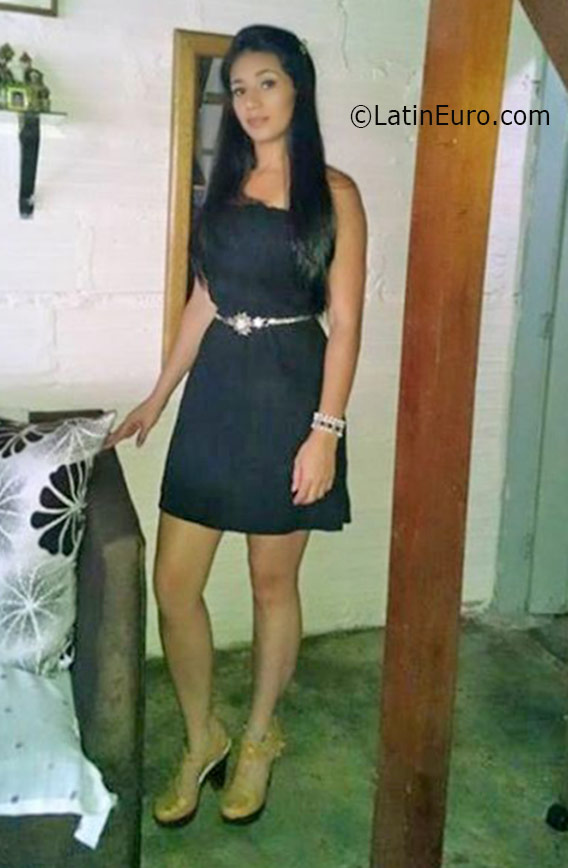 Date this cute Colombia girl Ana from Medellin CO19036