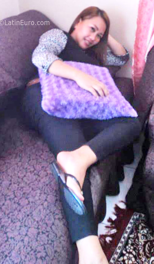 Date this lovely Philippines girl Rhea from Baguio Benguet PH908