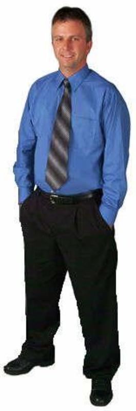 Date this voluptuous United States man Tom from Appleton US17464