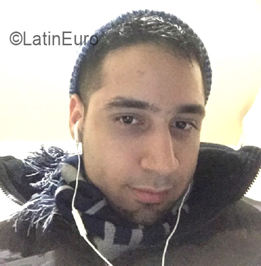 Date this beautiful United States man Mark2020 from New York US17477