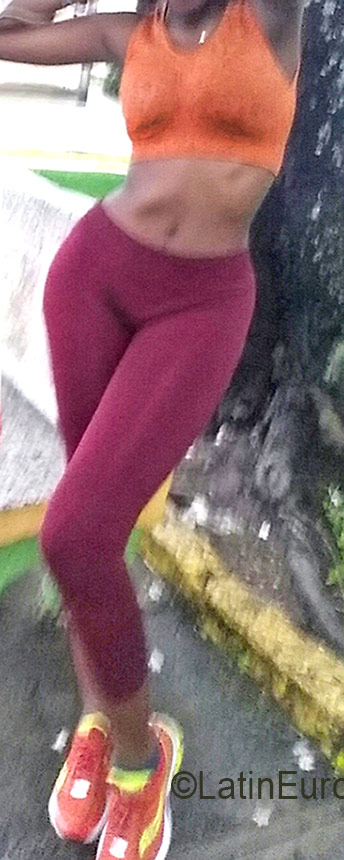 Date this voluptuous Dominican Republic girl Luisa from Santo Domingo DO26306