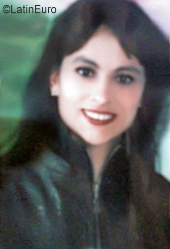 Date this beautiful Colombia girl Marleny from Bogota CO19425