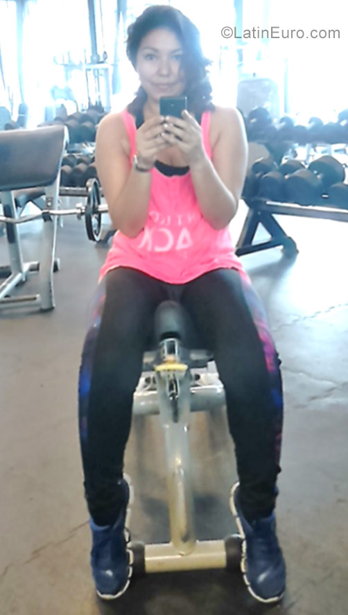 Date this cute Colombia girl Anglica from Barrancabermeja CO19556