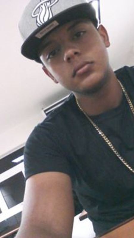 Date this hot Dominican Republic man Carlos from La Romana DO26745