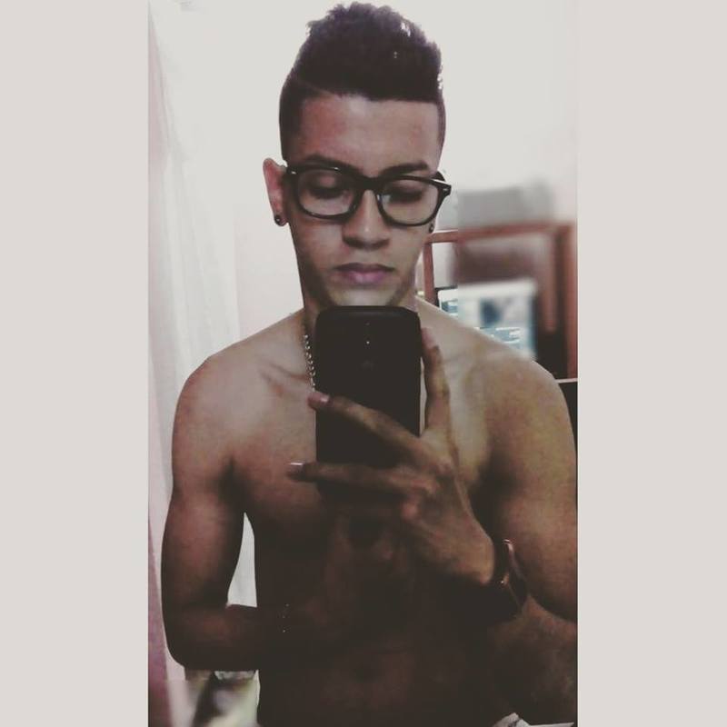 Date this foxy Colombia man Mauricio from Cali CO19720