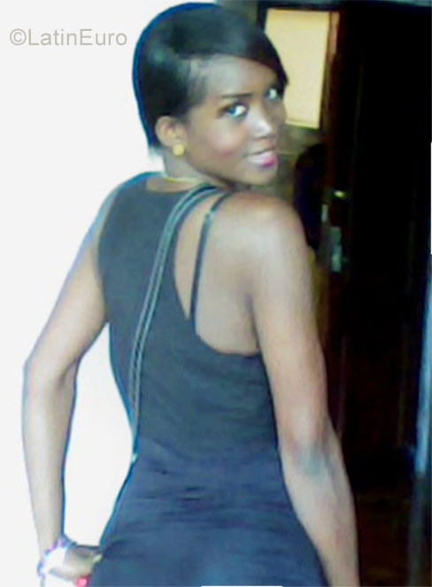 Date this voluptuous Ecuador girl Silvia from Quito EC191