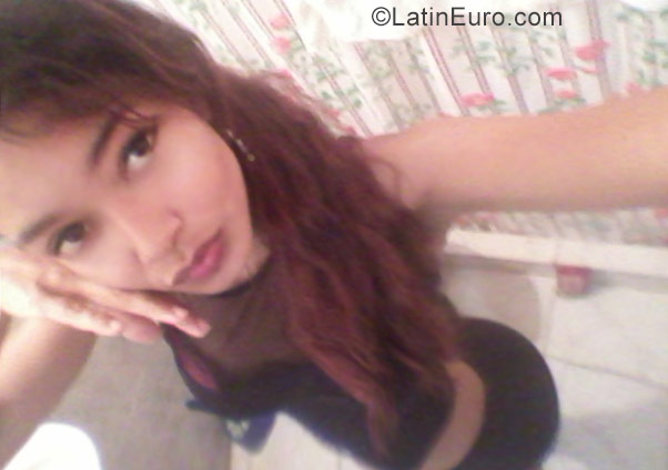 Date this fun Colombia girl Monica from Cali CO19741