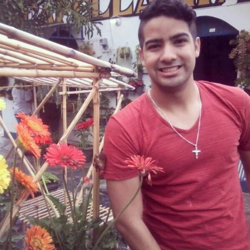 Date this stunning Colombia man Gabriel from Los Angeles CO19744