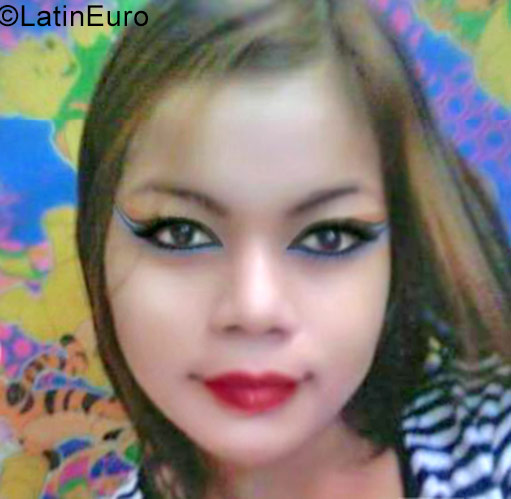 Date this happy Philippines girl Jemel from Puerto Princesa City PH940