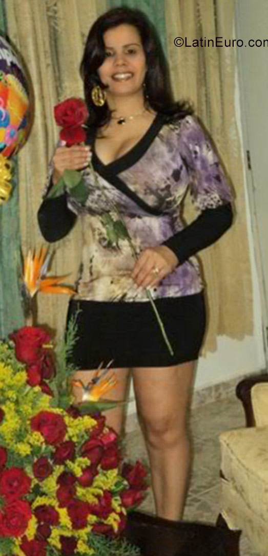 Date this passionate Dominican Republic girl Eva from Santiago DO27044