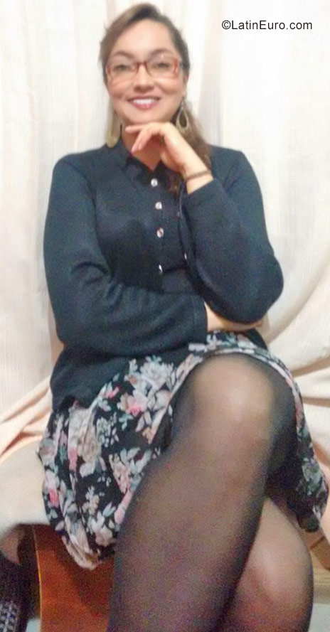 Date this sensual Colombia girl Sandra from Bogota CO19956