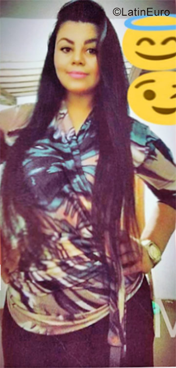 Date this good-looking Brazil girl Martha from Cachoeirinha BR9858