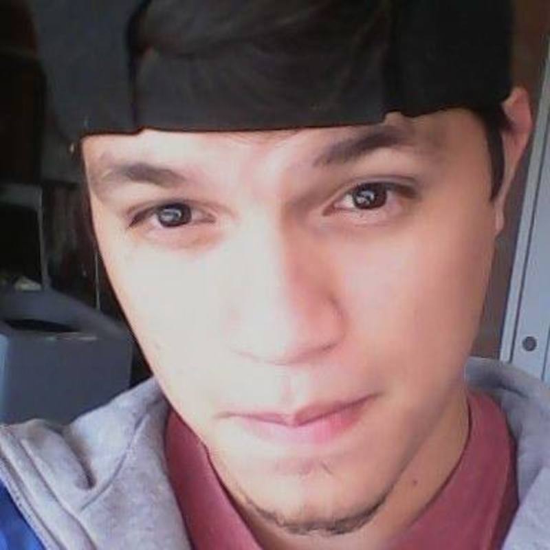 Date this fun Colombia man Alexander moril from Bogota CO19981