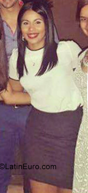 Date this delightful Dominican Republic girl Chantal from Santo Domingo DO27239