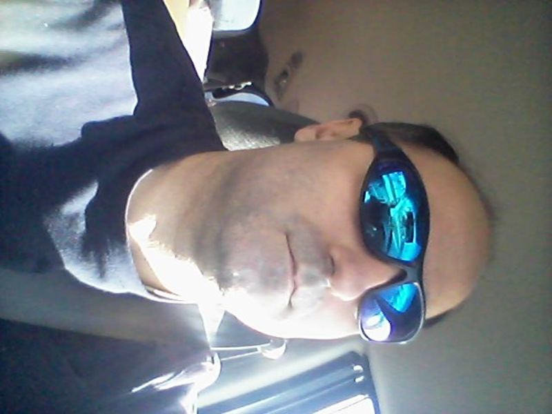 Date this young United States man Jimmy from Detroit US17817