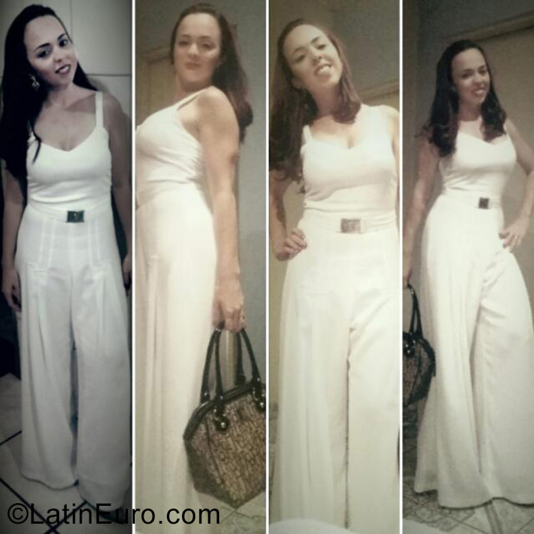 Date this athletic Brazil girl Simone from Sao Paulo BR9893