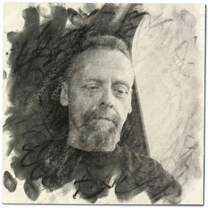 Date this nice looking United States man Ripprolr from Los Angeles US17883