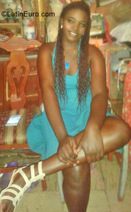 Date this lovely Colombia girl Neyiret from Duitama CO20910
