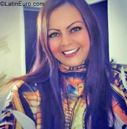 Date this charming Colombia girl Angela from Medellin CO20942