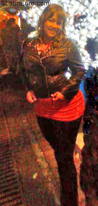 Date this lovely Colombia girl Claribeth from Bogota CO21136