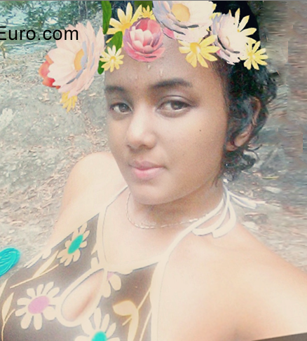Date this lovely Dominican Republic girl Kimberly from jarabacoa DO28326