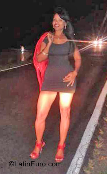 Date this sensual Brazil girl Janaina from Recife BR10175