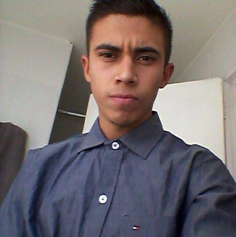 Date this foxy Colombia man Brandon from Villavicencio CO21196