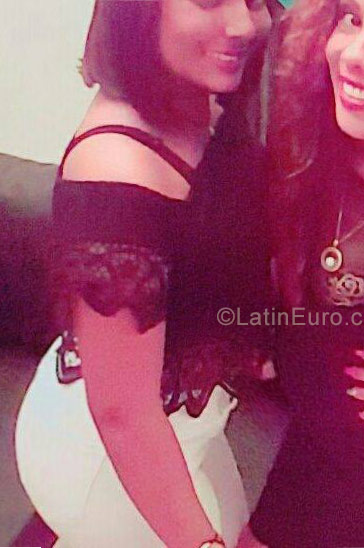 Date this charming Dominican Republic girl Madelin from Santiago DO29682