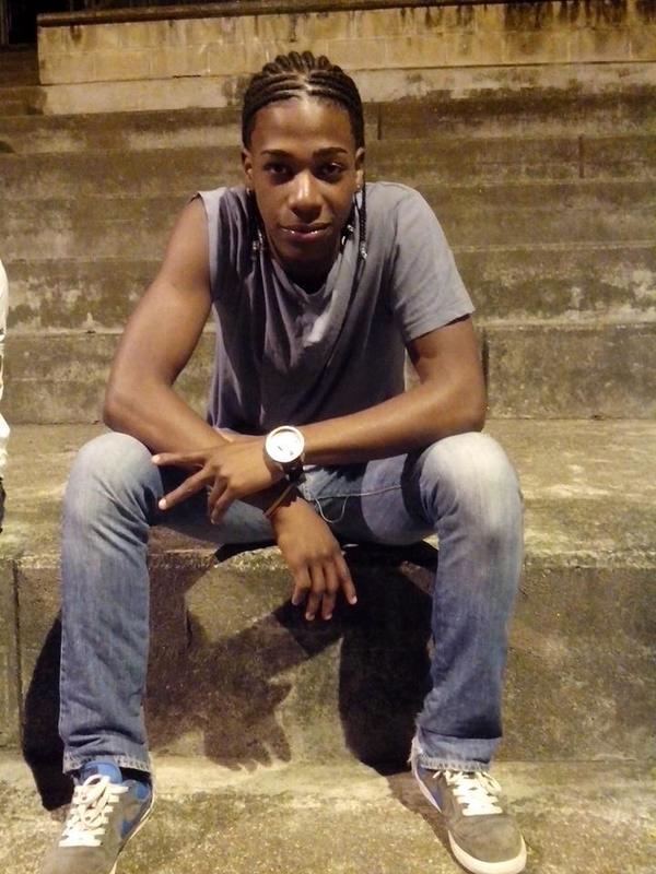 Date this tall Colombia man Jonathan from Medellin CO21334