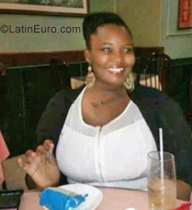 Date this young Jamaica girl Brooke from Kingston JM2443