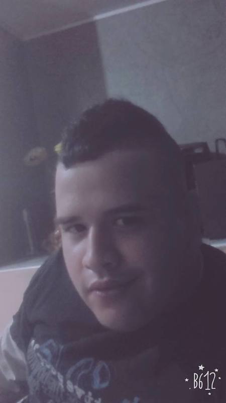 Date this gorgeous Colombia man Jhonedwin from Cali CO21492