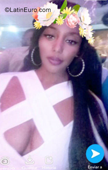 Date this sultry Dominican Republic girl Bombo from Santo Domingo DO28793