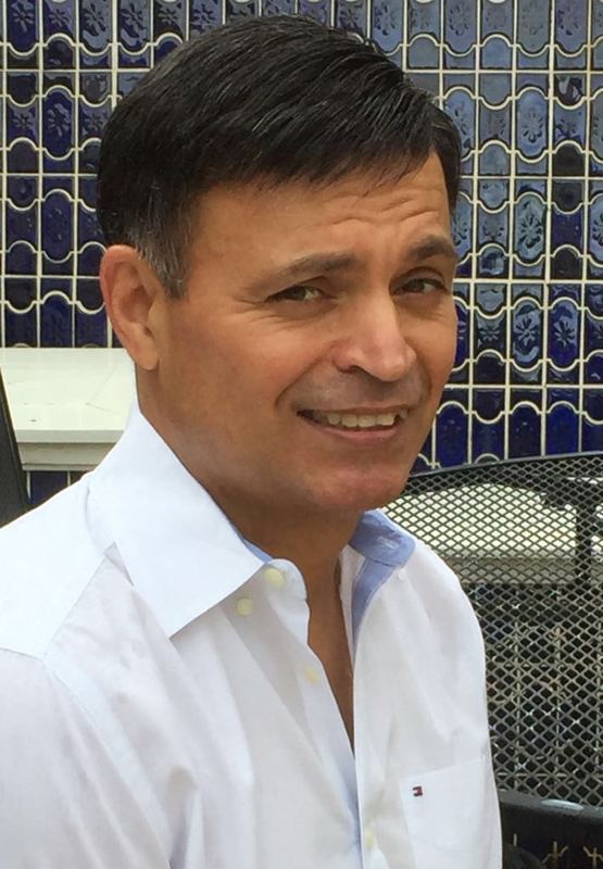 Date this good-looking United States man Mario from Houston US18164