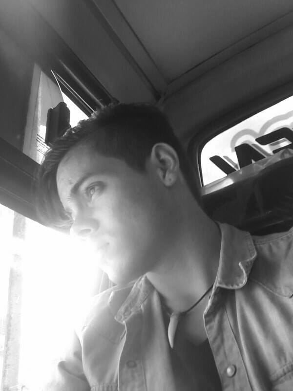 Date this pretty Colombia man Julian from Manizales CO21562