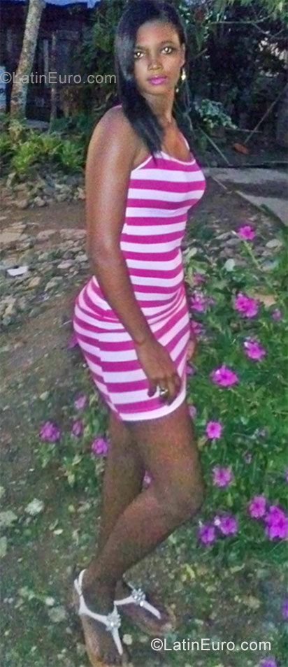 Date this fun Dominican Republic girl Katerine from Santo Domingo DO28844