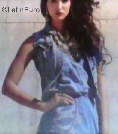 Date this athletic Dominican Republic girl Diana from Santiago DO28906