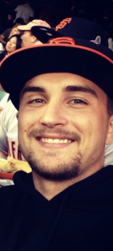 Date this hard body United States man Daniel from Santa Cruz US18205