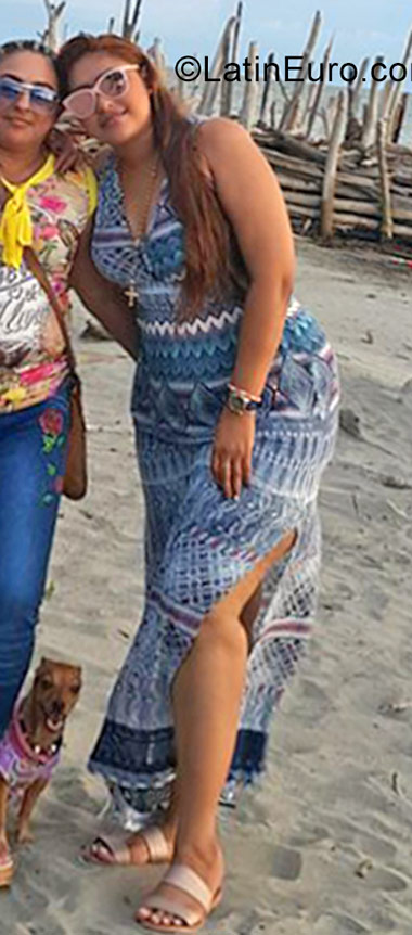 Date this nice looking Colombia girl Cielo from Medellin CO21667