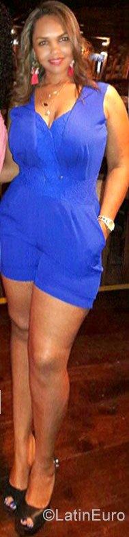 Date this stunning Colombia girl Maria from Cali CO21713