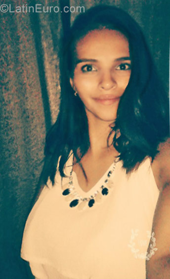 Date this cute Colombia girl Elizabeth from Neiva CO21933