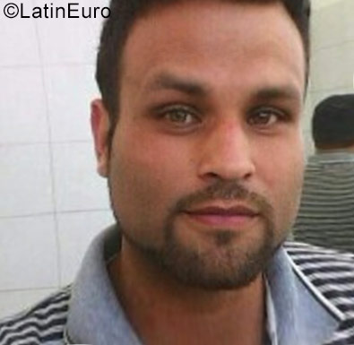 Date this sensual Dominican Republic man Gerardo from Santiago De Los Caballeros DO29558