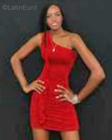 Date this good-looking Colombia girl Yulieth from Cali CO22018